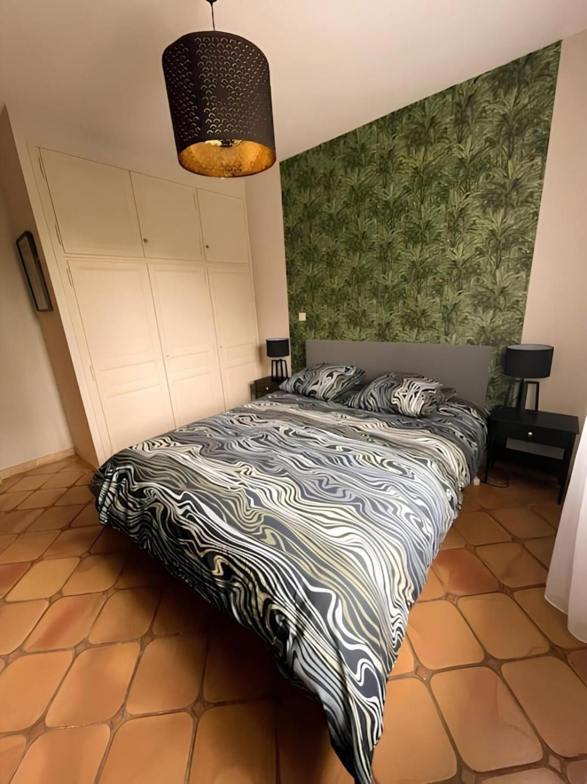 Les Oliviers - Villa 10 People - 5 Min Ardeche Saint-Julien-de-Peyrolas Extérieur photo